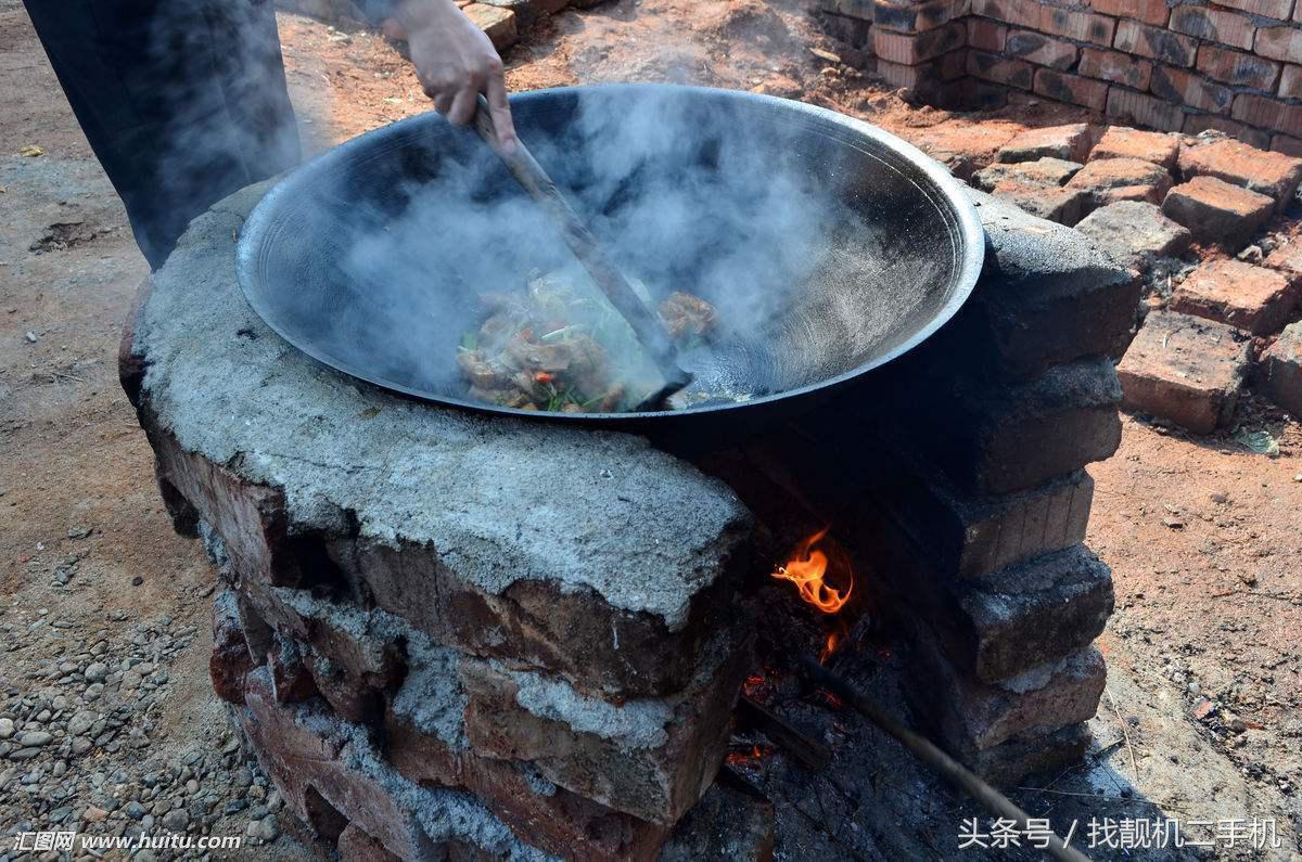 农村柴火灶做饭的好处,柴火灶为什么做饭香