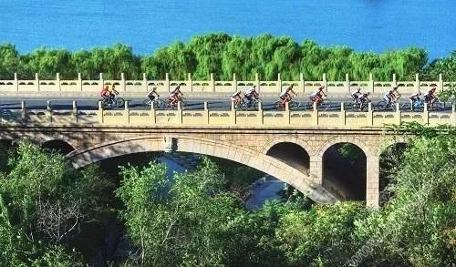 京西秋天最美的公路,北京秋天最美自驾公路