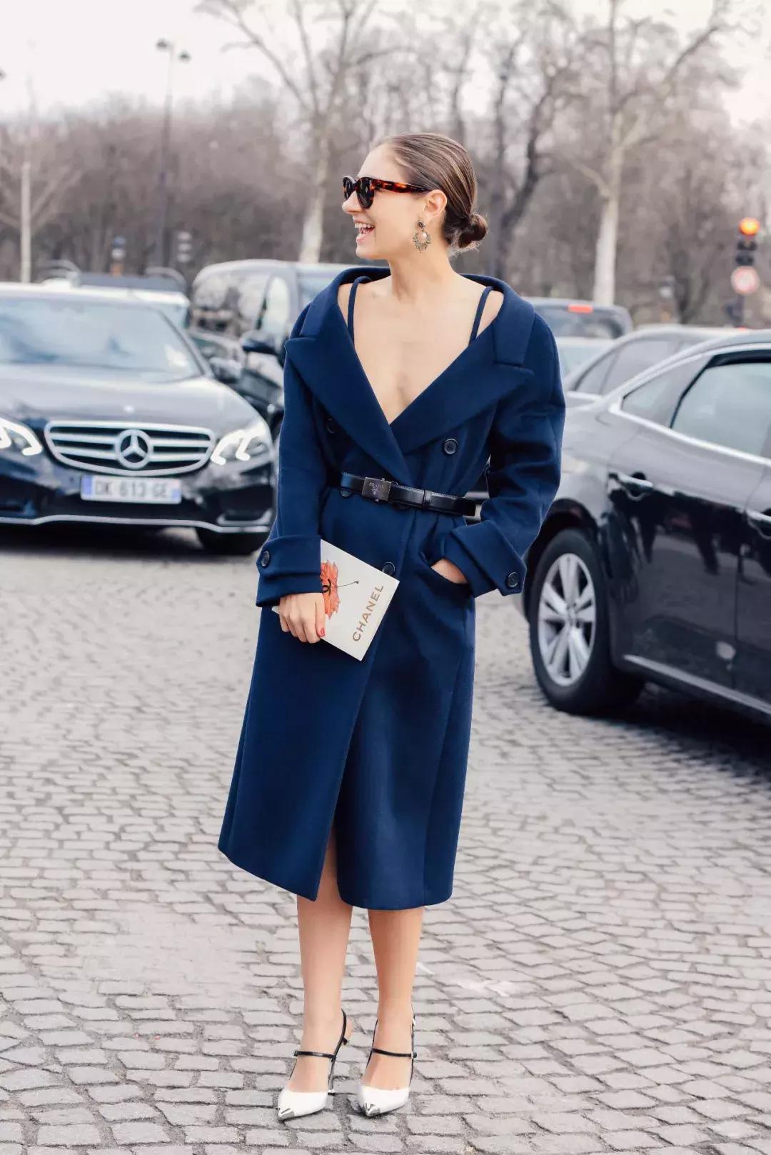 秋冬流行的颜色搭配衣服,秋冬穿搭流行款式