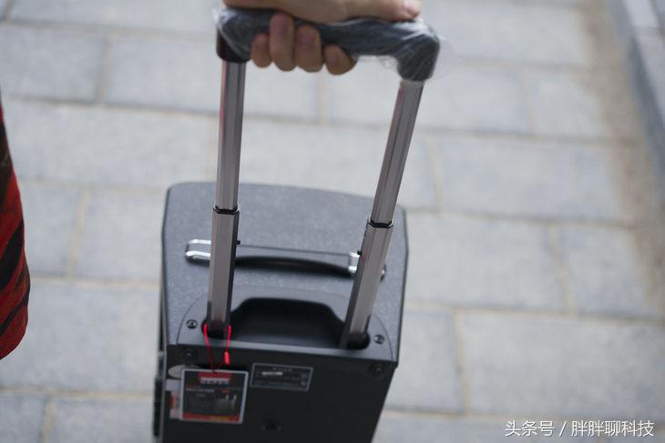 广场舞便携式话筒音箱户外,新款升级便携广场舞音箱