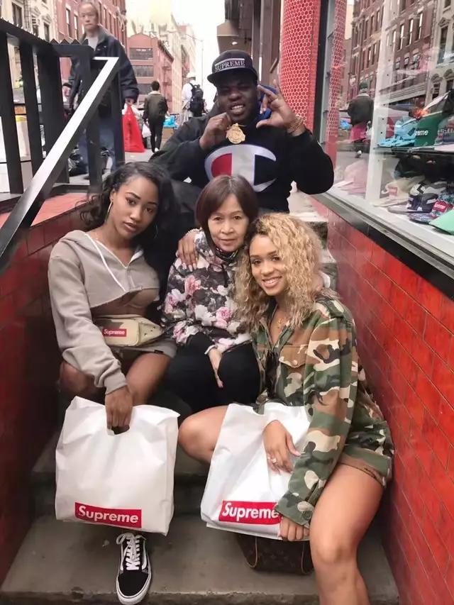 supreme鍦熸疆澶у,supremeog搴楅摵