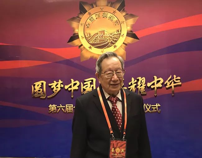 全国治乙肝最有名的医生,骆抗先乙肝终生服药