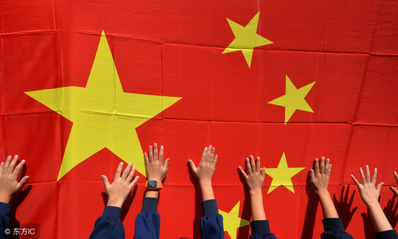 柏丽壹号——雅柏丽瓷砖/地板,祝您国庆快乐!