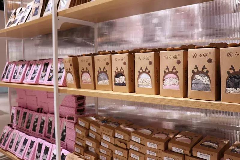 探秘景区里的别墅,景区探秘类视频