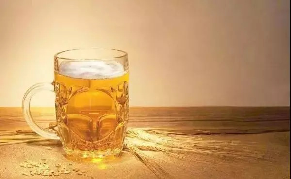 鞋子发霉变黄怎么洗白,鞋子发霉怎么洗掉小白鞋