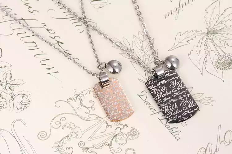 送小孩什么首饰比较合适,送朋友孩子金首饰有什么讲究