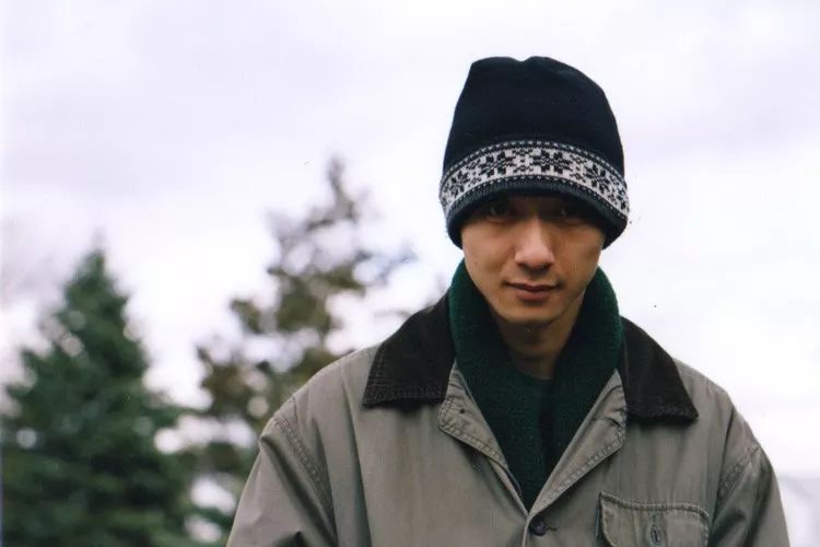 他是《三体》的另一位英译者，读书者说