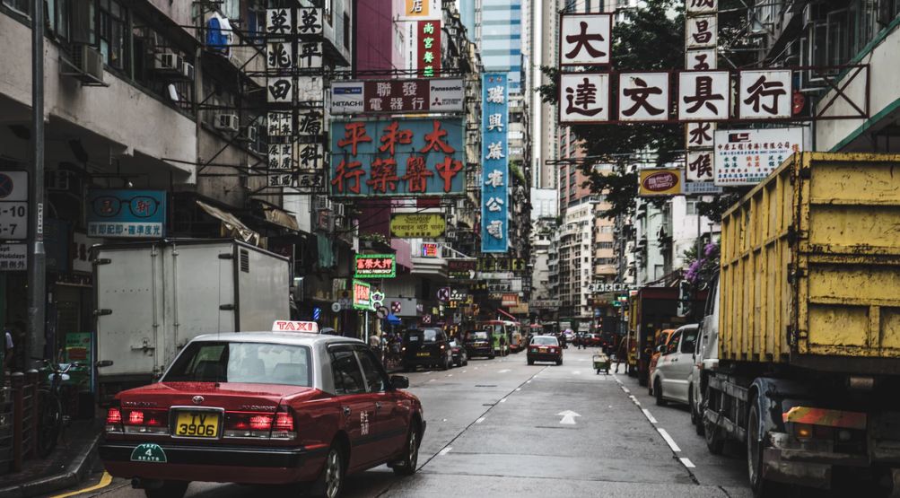 这些地方对中国游客免签或落地签,去免签国中转第三国需要过境签吗