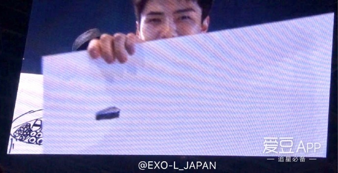 exo分享的视频,exo抽象画