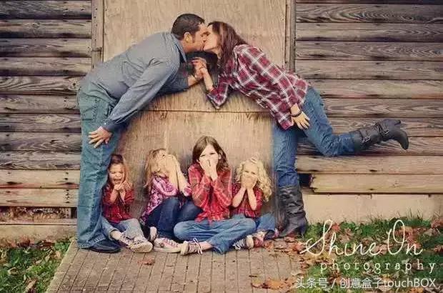 国庆家人出游拍照姿势大全,全家国庆出游拍照攻略