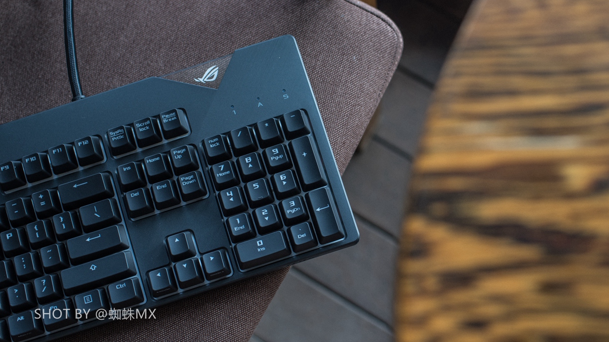 rogstrixflare有线机械键盘拆卸,rogstrixflare机械键盘