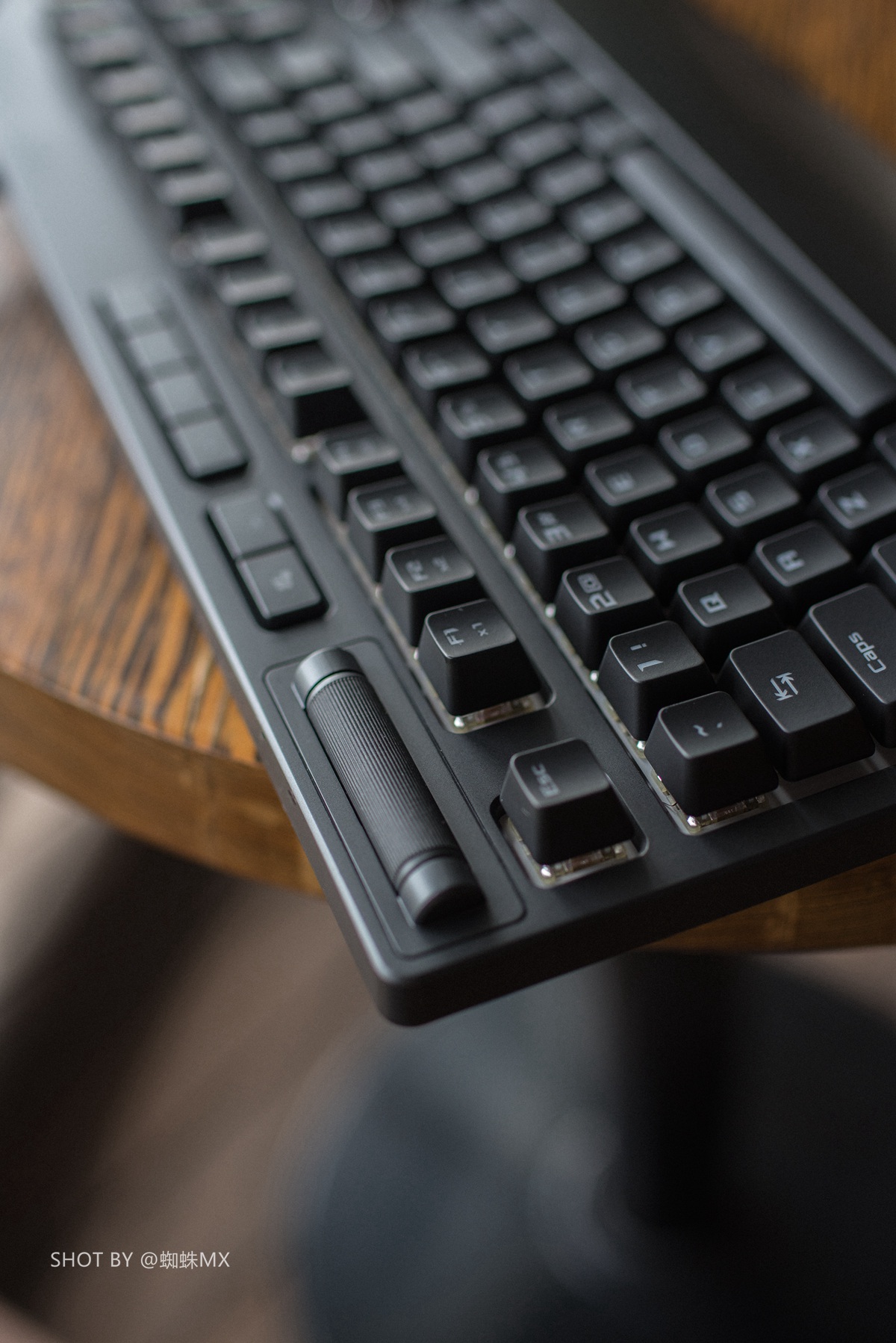 rogstrixflare有线机械键盘拆卸,rogstrixflare机械键盘