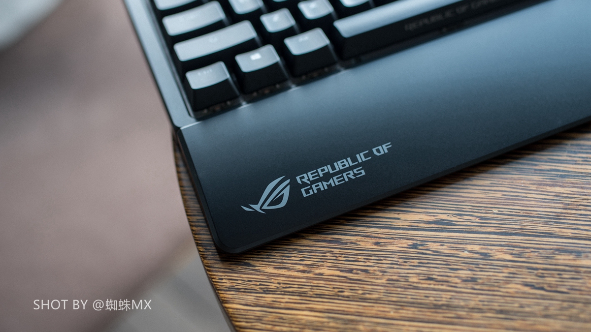 rogstrixflare有线机械键盘拆卸,rogstrixflare机械键盘