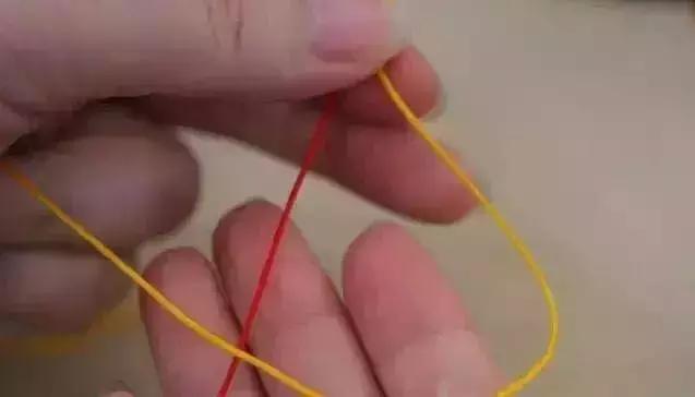 文玩手串串珠怎么打结,文玩手串水晶弹力绳子打结方法