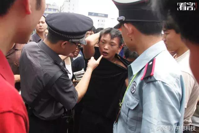 「人老了就开始喜欢怀旧」90年代的广州火车站，究竟有多恐怖？