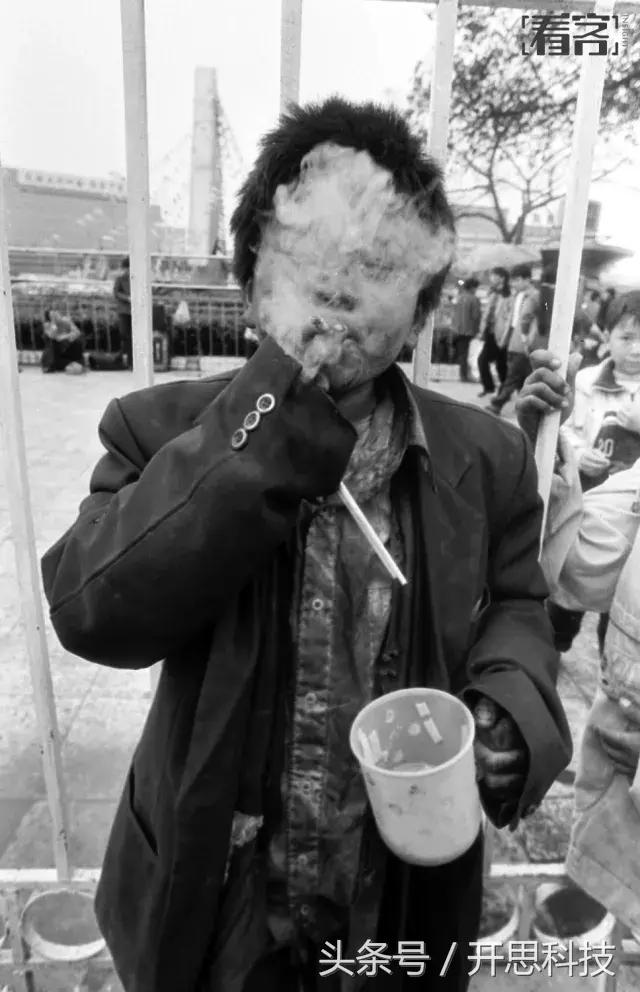 「人老了就开始喜欢怀旧」90年代的广州火车站，究竟有多恐怖？