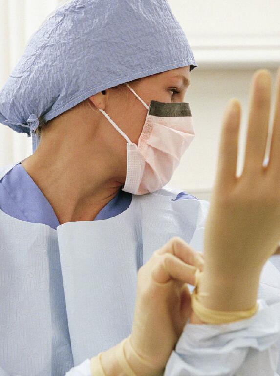 谁说第三产程不疼？几位宝妈分享的“手剥胎盘”之痛，比顺产还疼