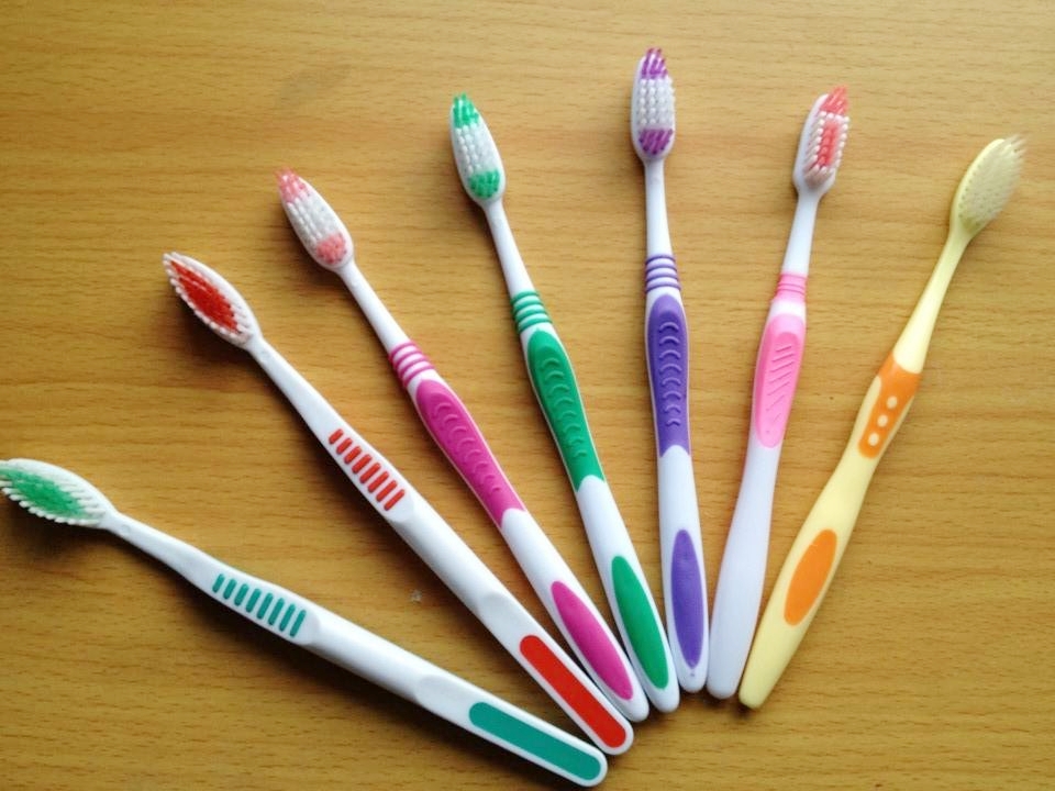 卫生间头发清理神器,卫生间头发掉落怎么打扫