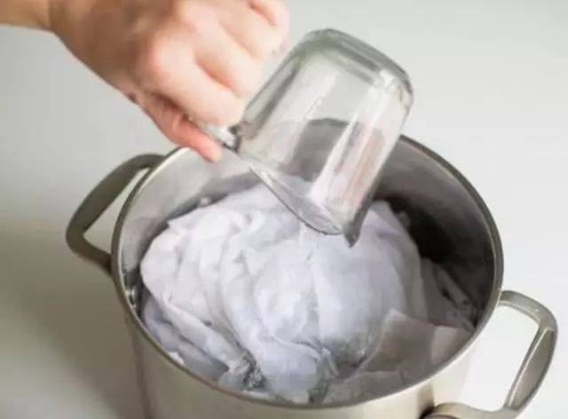 毛衣起球教你一招3秒学会,毛衣起球丢掉