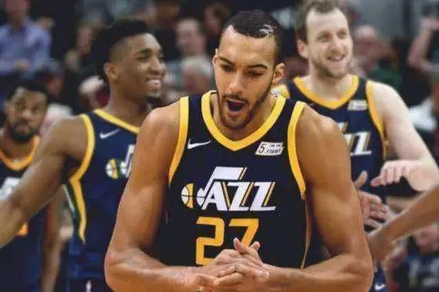 犹他爵士2020-2021年战绩,犹他爵士魔鬼主场震撼时刻