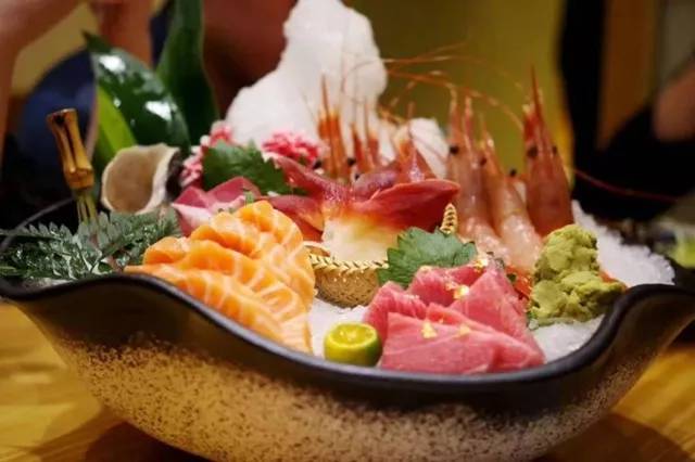 上海最好的魔性饭店,上海最顶级自助