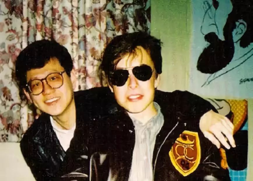 马斯克不只是梦想家还是实干家,马斯克6岁发现自己是个天才的人