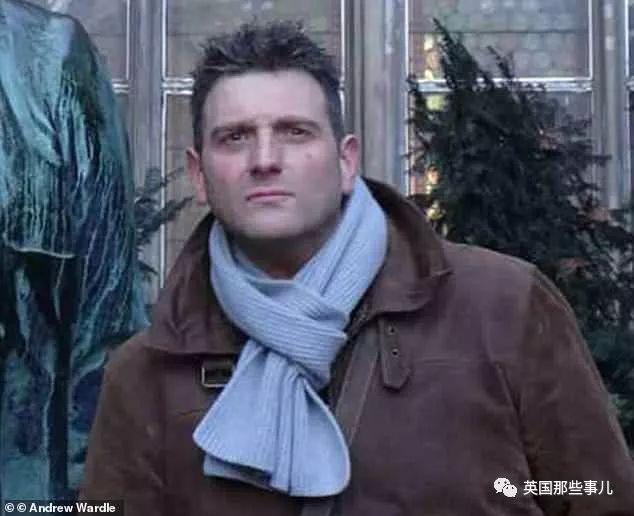 一出生就没了12个器官,一出生就没有肚脐