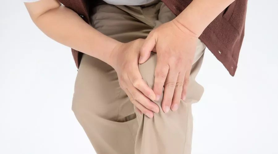 16岁花季少女染上严重妇科病起因,16岁少女得妇科病吓坏女警