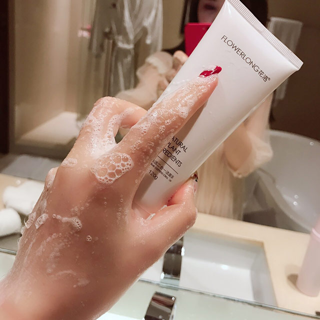 使用护肤品的步骤,教你如何用护肤品视频