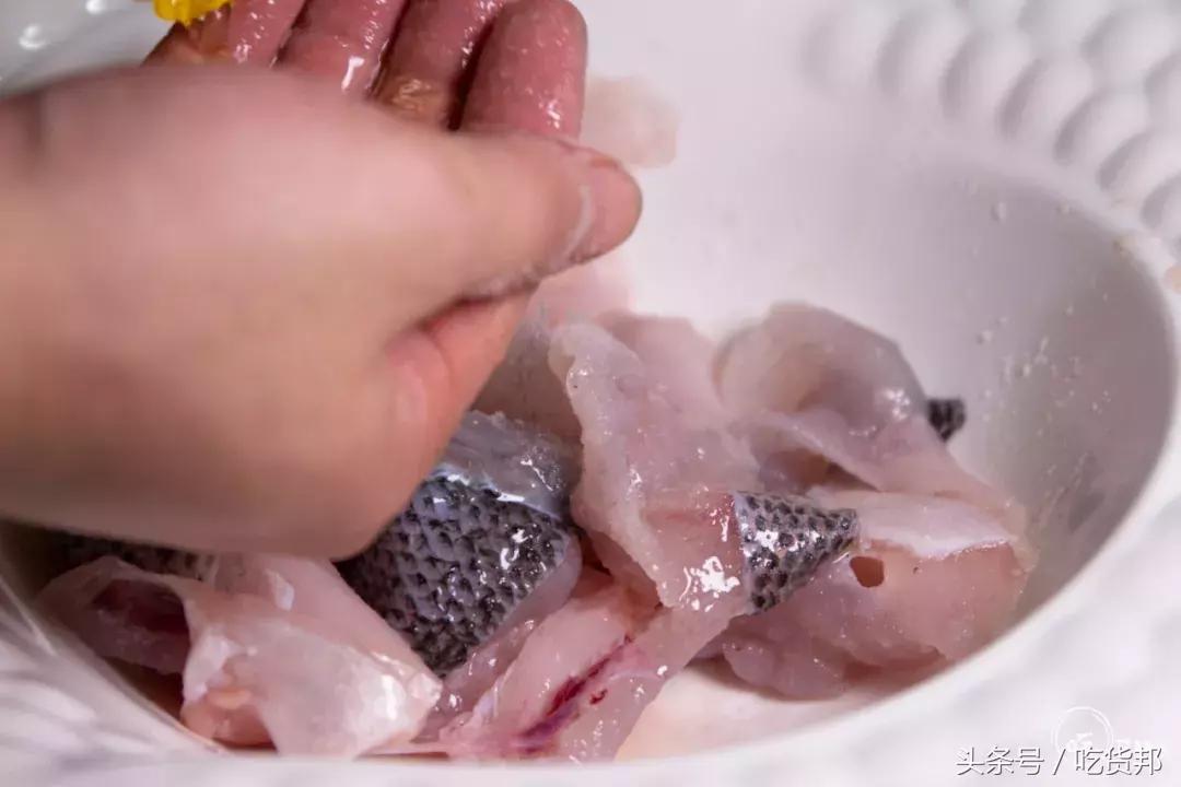 朋友叫我跟他去蹭饭,朋友喊我去蹭饭