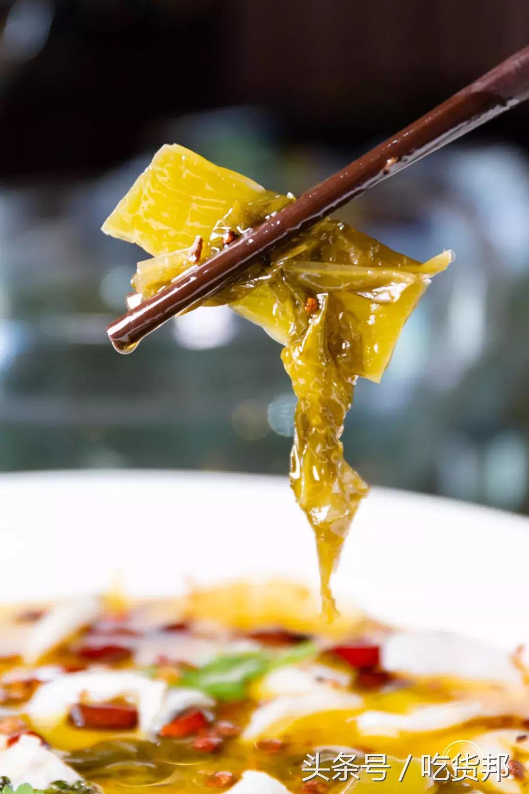 朋友叫我跟他去蹭饭,朋友喊我去蹭饭