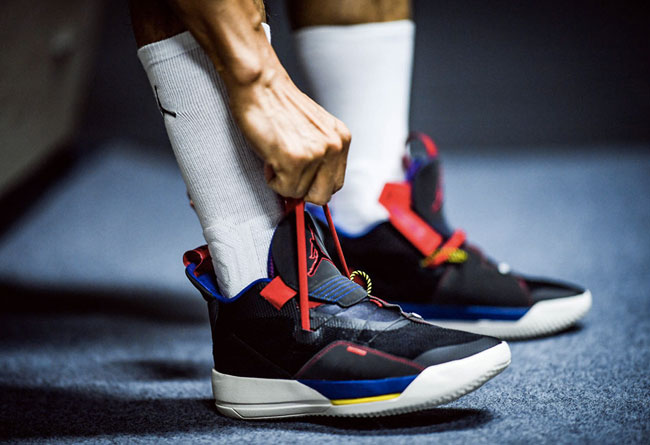 买一双评价比较好的鞋,airjordan经典黑红脚趾评测