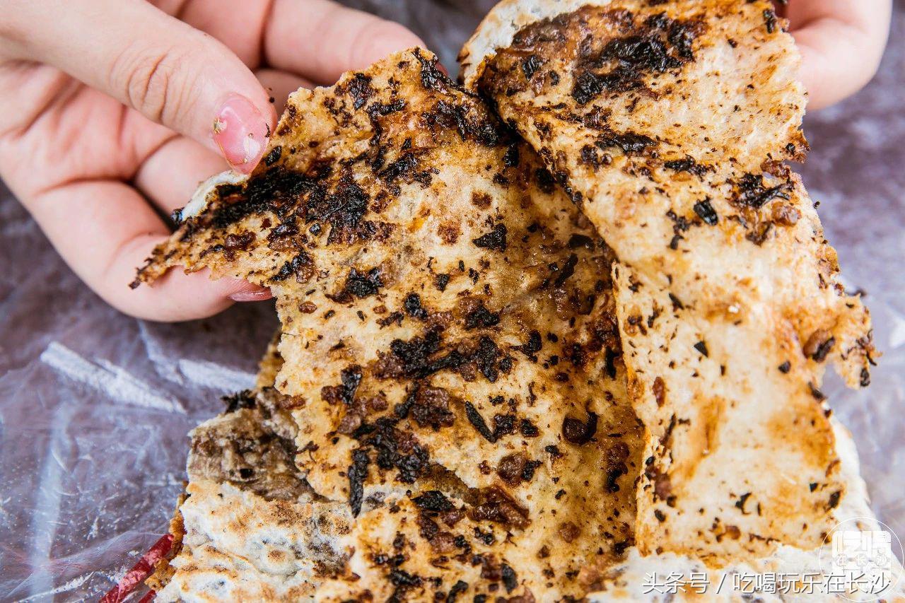 靠一张卷饼发家致富,靠一块烧饼一年开店600家