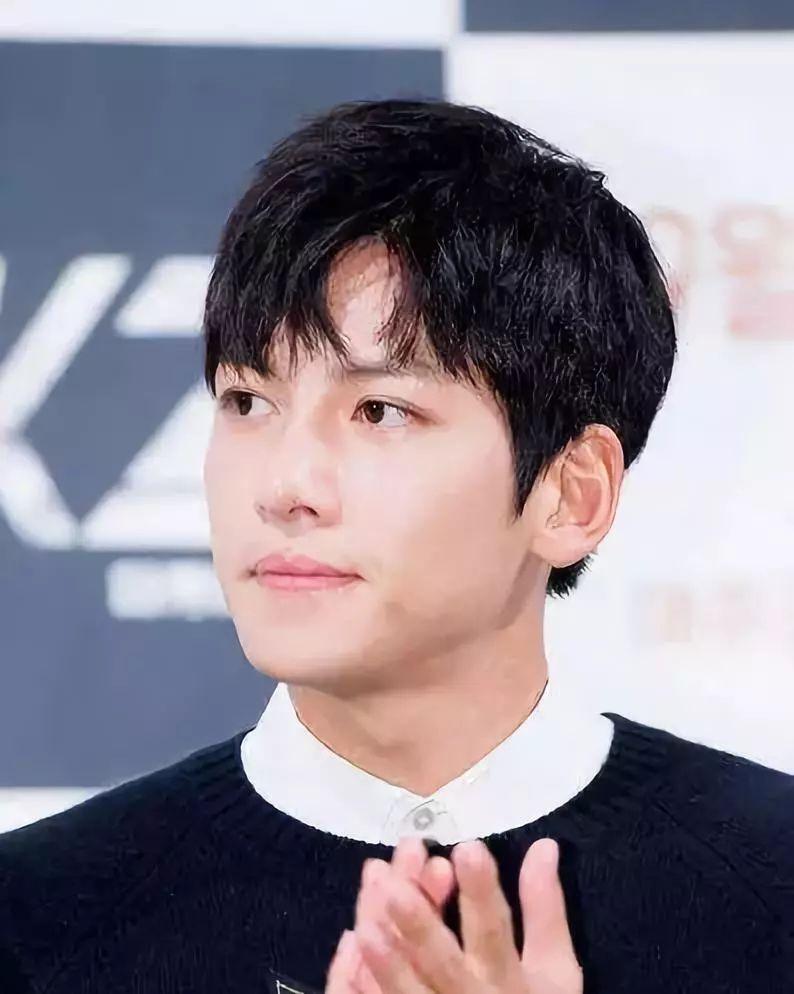 不同脸型的男士如何选发型？照着做，帅气翻倍！