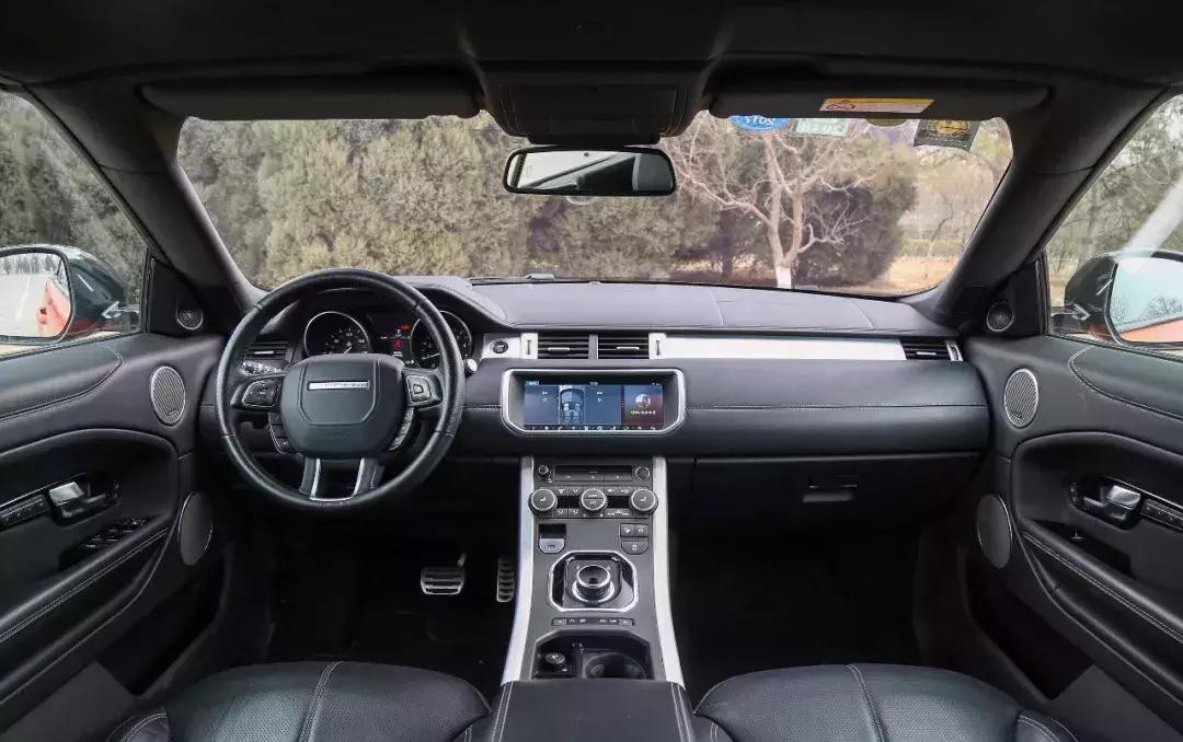 途乐与普拉多对比照片,一汽丰田普拉多3.5和途乐哪个好