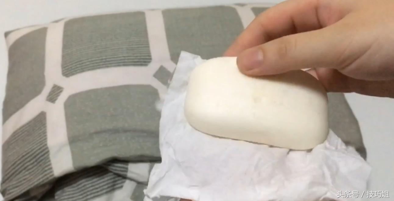 棉被有味怎么消除晒了也没用,棉被异味巧除小窍门