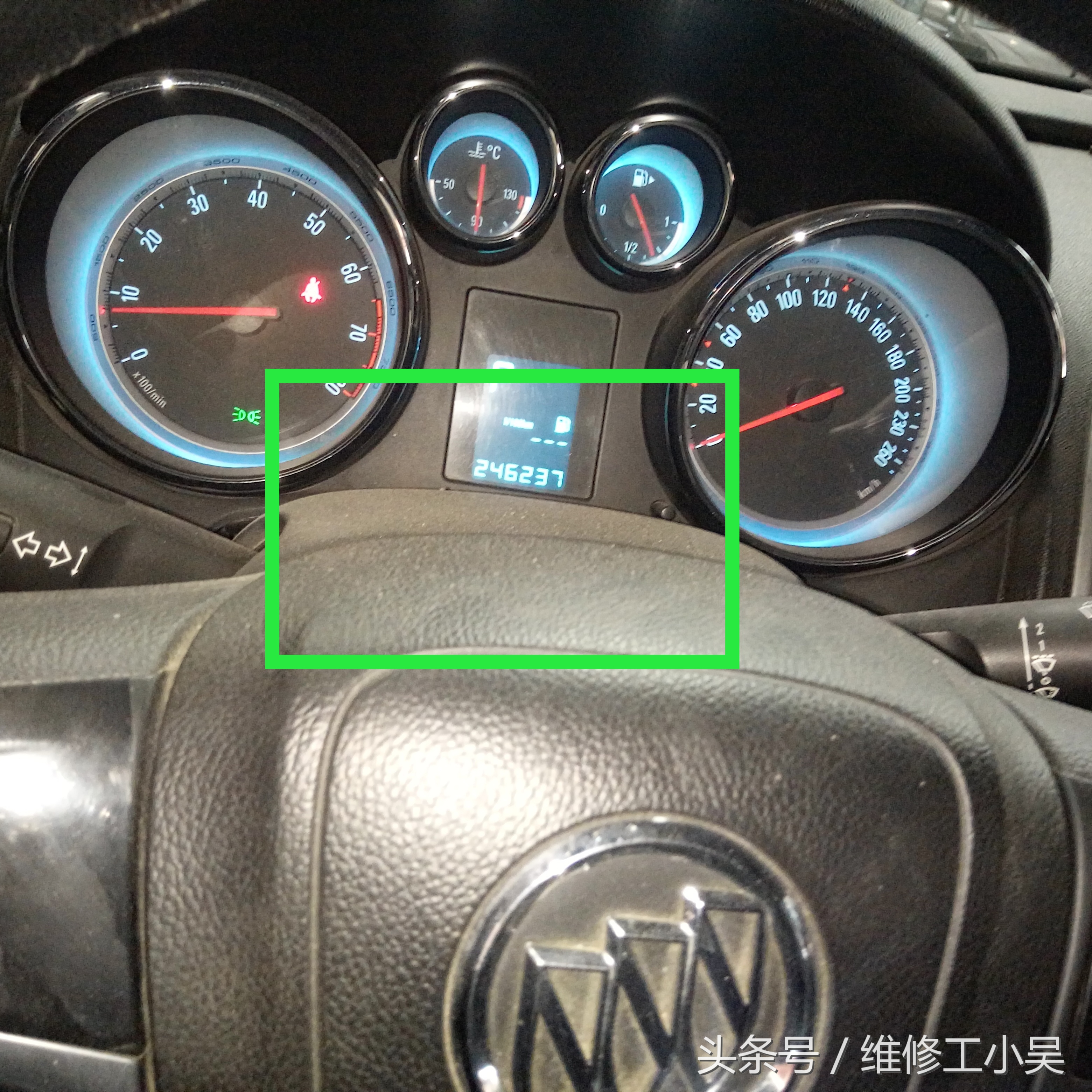 开了十年的别克车底盘乱响,别克底盘异响解决方法