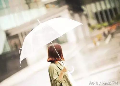 一个人心累的心情说说短句,一个人很压抑心很累的句子