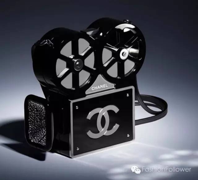 各大奢侈品牌奇形怪状的包,哪个更有趣?