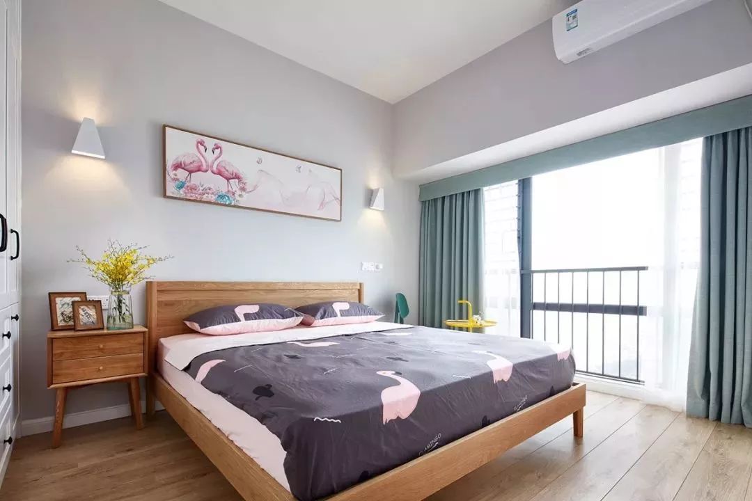 床头不能靠窗户的说法你信吗,床头不能朝西朝南又是窗户怎么办