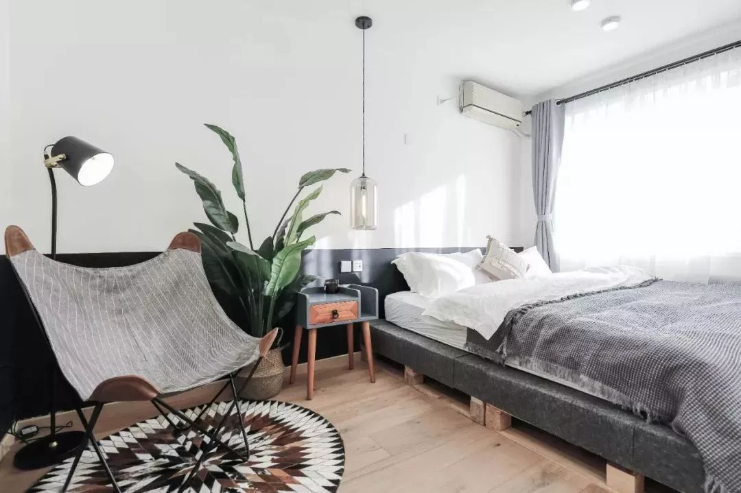 床头不能靠窗户的说法你信吗,床头不能朝西朝南又是窗户怎么办