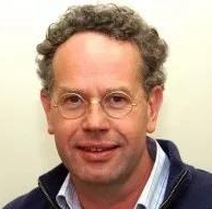 科学家研究头发毛囊,科学家发现檀香精油生发