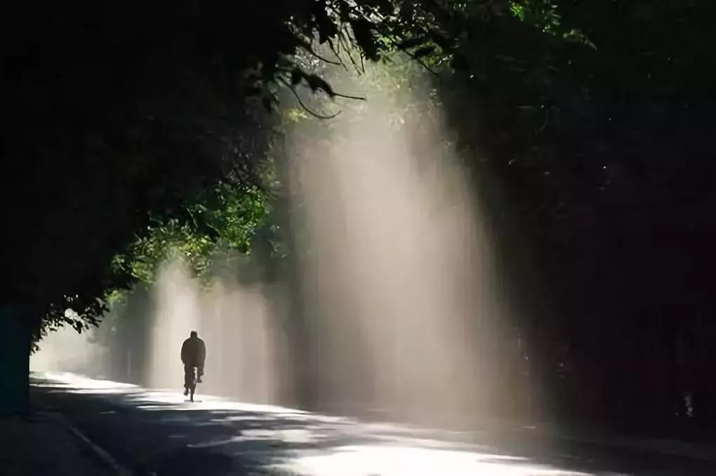 人死后去阴间的全过程,看醒了很多人!