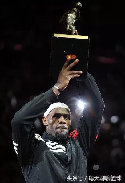 勒布朗詹姆斯生涯全回顾,勒布朗詹姆斯骑士生涯扣篮