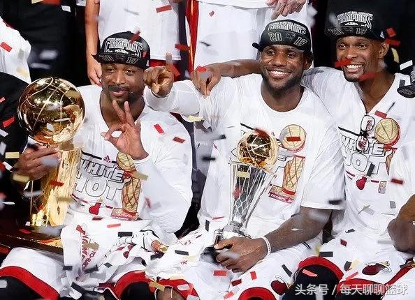 勒布朗詹姆斯生涯全回顾,勒布朗詹姆斯骑士生涯扣篮