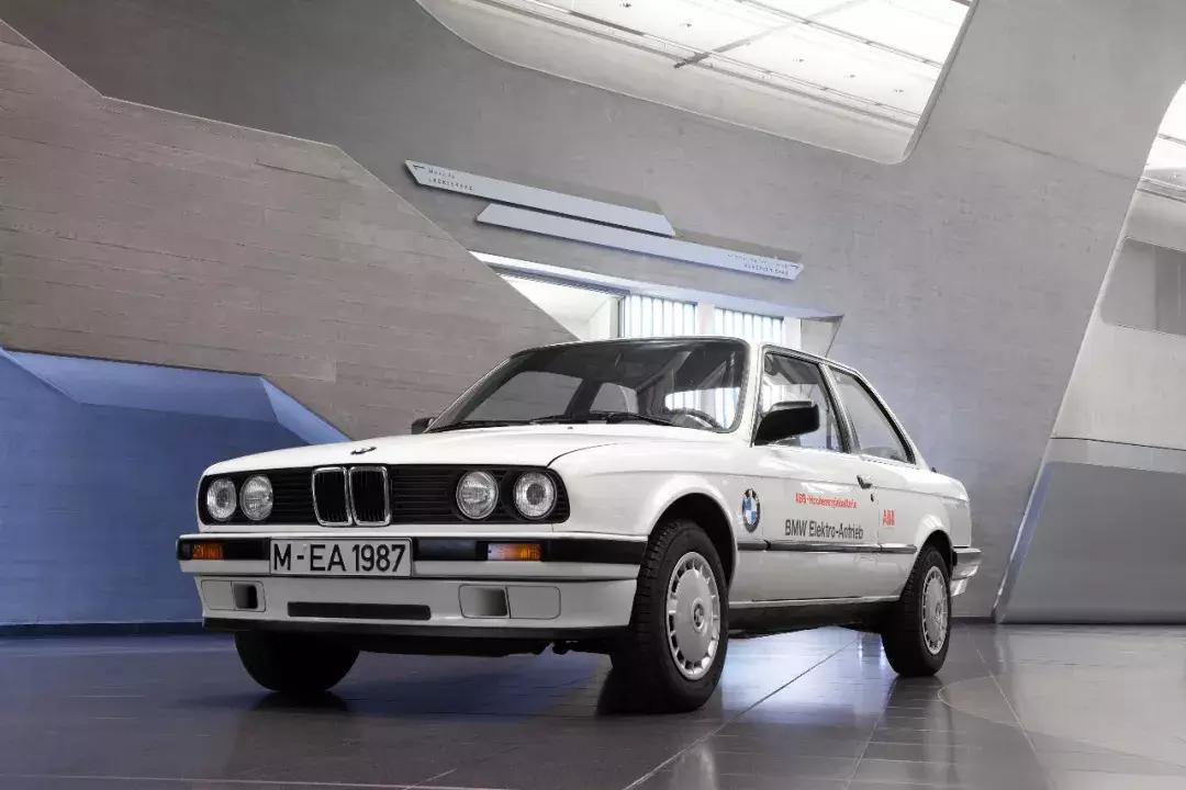 小牛电动车干货,宝马纯电动车有几款颜色