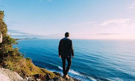 儒雅的男人最有杀伤力,儒雅是男人最好的品性