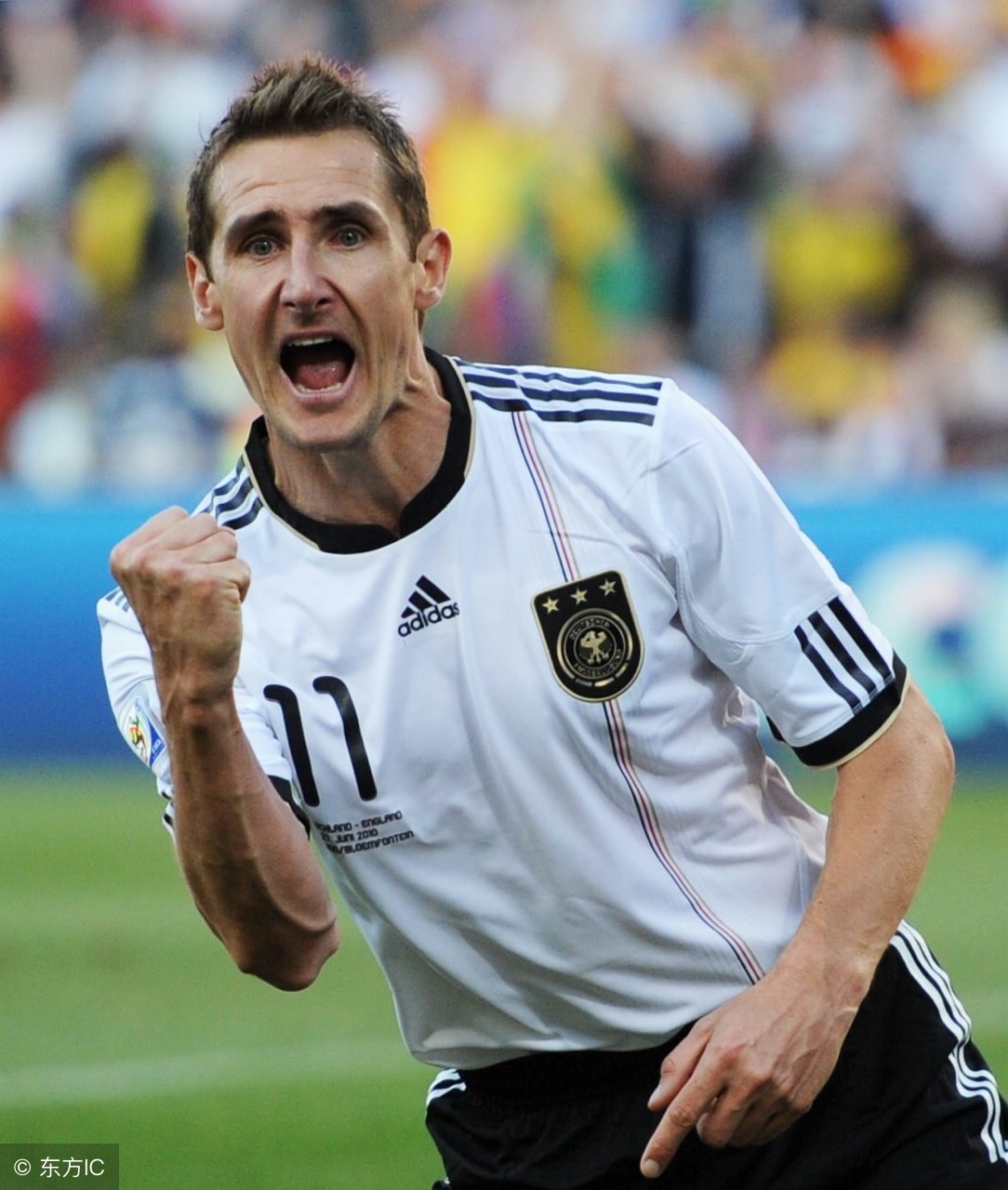 足坛十大前锋排名,十大传奇前锋