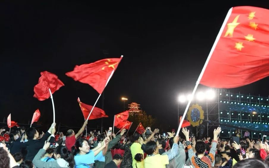 南湖足球主题酒店儿童乐园,足球公园景区