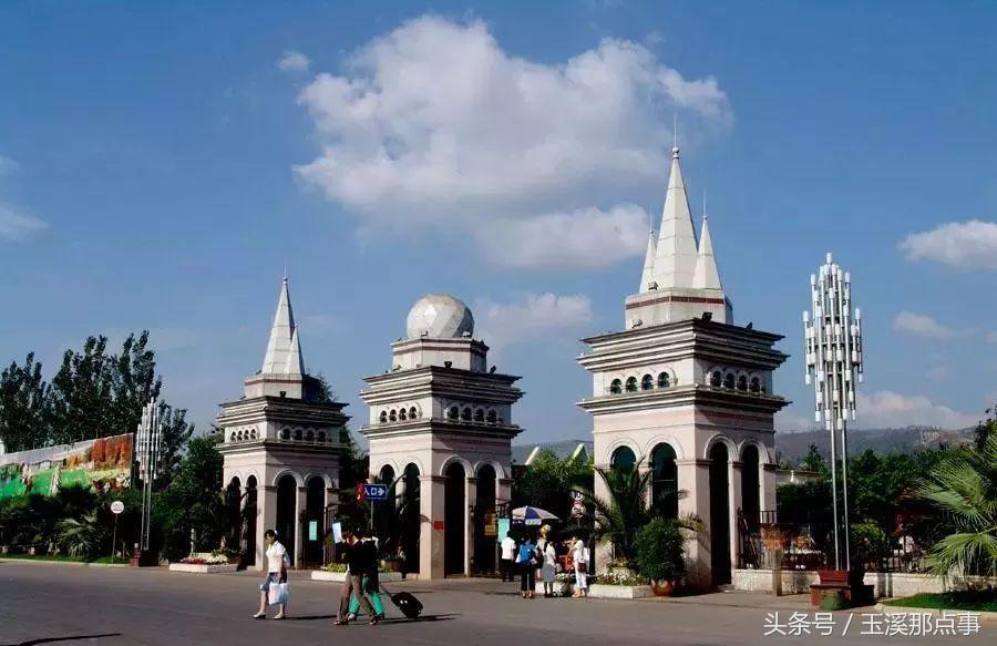 出门怕堵，在家无聊，只用89元就可以走完玉溪这些景区！